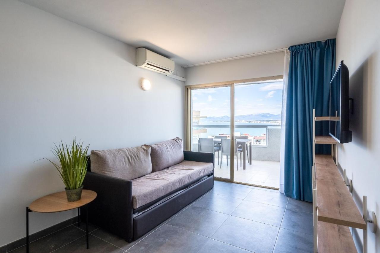 Rentalmar Blue Beach & Pool Salou Rum bild