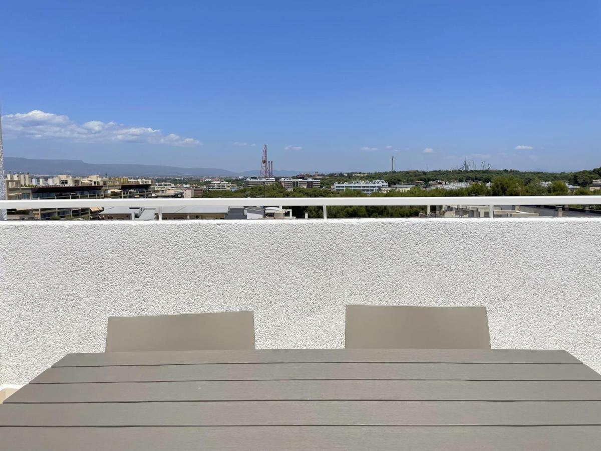 Rentalmar Blue Beach & Pool Salou Rum bild